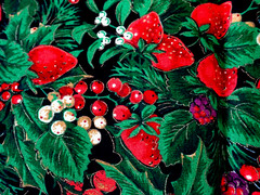 VTG VIP Cranston Print Works Joan Messmore Christmas Holly & Strawberries Fabric