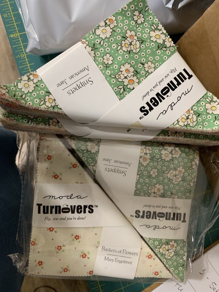 Moda Turnover American Jane