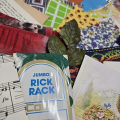 Junk Journal Lot 1Lb Ephemera Card Ribbons Book Page Fabric Button Craft Collage