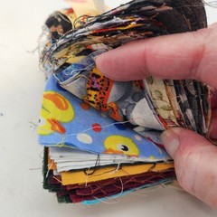 129 PC 5 INCH (5″ X 5″) QUILT SQUARES 64 Kid Prints 65 Plain Fabric Crafts