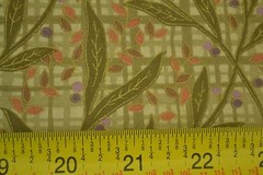 By 1/2 Yd, Olive Leaves on Lt-Olive Plaid Quilt Cotton, Classic Cottons, M6379