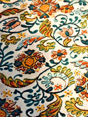 VTG `70s Colorful Floral Paisley Polyester Nylon NO Stretch 34″ X 69″ FUNKY