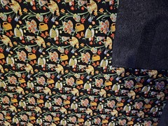 43 X 46 INDULGENCE S#4383 by Hoffman Intl Fabrics Tea Cups Flowers