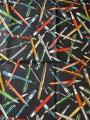 8 Funky Fat Quarters (22×18) Cotton Quilting Fabric Bundle, NEW