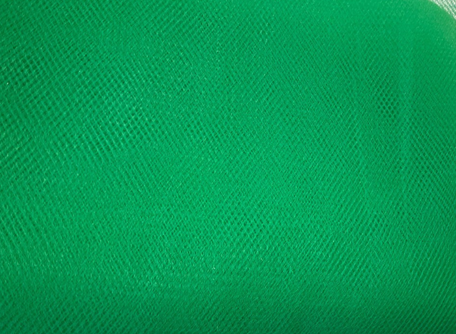 TULLE POLYESTER #5440-C26 EMERALD GREEN 54″ W- 7/8, 1 3/8, 2 & 3 3/8 YARDS TOTAL