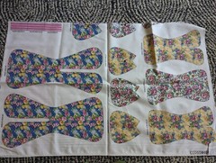 Vintage Daisy Kingdom Parlor Cats Cut and Sew Floral Chintz Coastal Kittens