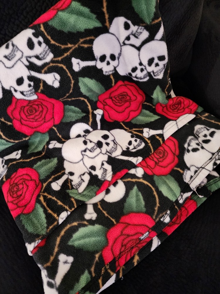 Alexander Henry Collection Skulls and Roses 57″x 80″Throw has some rough spots