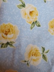 Sewing Fabric Blue Yellow Rose “Sweet Dreams” Flannel Robert Kaufman 44×45″ 1yd+