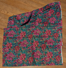 Hoffman Poinsettia Gold Edge Fabric Dark Pink Teal 1 yard + 22” VTG 58” wide