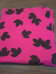 Raspberry Pink Ribbed knit fabric w/ Black leaves, soft & pretty 60“ x 1 3/4yds