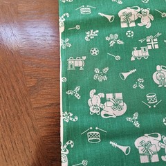 Vintage Wamsutta Christmas Toy Green & White Cotton for Quilting 33 x 36 inches