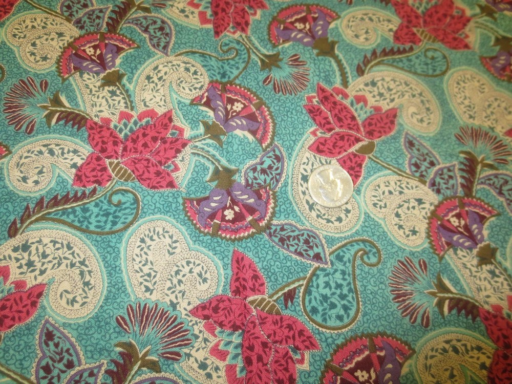 1566. JACOBEAN FLORAL DESIGN Home Decor or Craft COTTON FABRIC – 41″ x 1 7/8 Yds