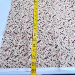 vintage MBT quilting cotton fabric beige red paisley floral 18×43
