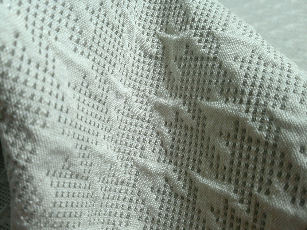 Carnegie Cream &Tan “Anagram” Matlasse’ Modern Houndstooth Raised Pattern 3 Yds