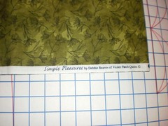 Simple Pleasures Debbie Beaves Violet Patch Quilts 1 Yard cotton green tonal