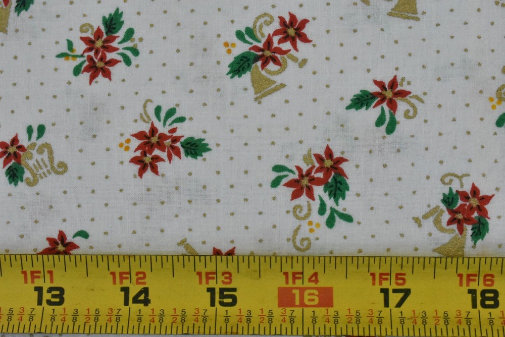 By 1/2 Yd, Vintage, Red & Green Poinsettias/Gold Music Instruments on White,V435