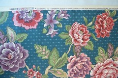 VINTAGE STANLEY KING Teal Blue Floral/ 100% Cotton/ Chrysanthemum Cottage Granny