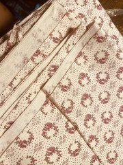 Vintage Light Pink Calico Cotton Quilt Fabric Cabbage Rose BTHY