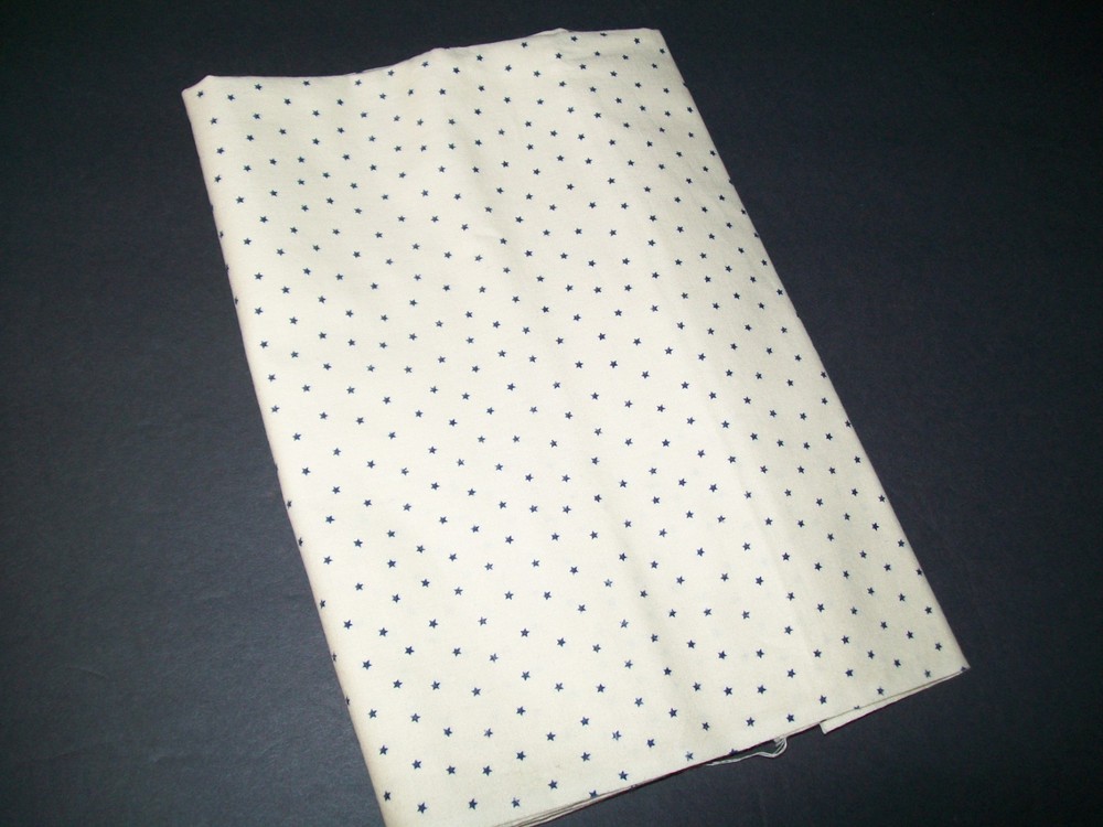VTG Beige W/Navy Blue Stars Fabric Remnant Cotton Quilting Crafts 32″x38″