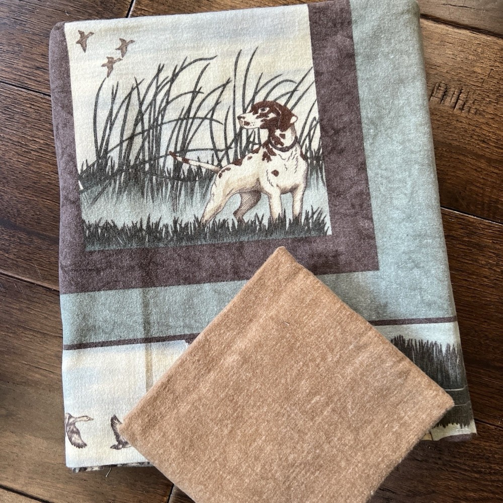 MODA Northern Flight by Holly Taylor Brushed Cotton Green Panel, 1/2 Yard VTG