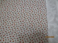 54 x 52″ Vintage 1970s T-shirt 1 way stretch cotton fabric orange gray flowers