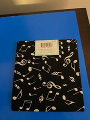 BRAND NEW CREATE IT 100% COTTON MUSIC NOTES PRECUT SEWING AND CRAFT FABRIC 18X21