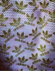 Printer liverpool Fabric 95% Polyester 5 % Spandex (36 “x 61 “)