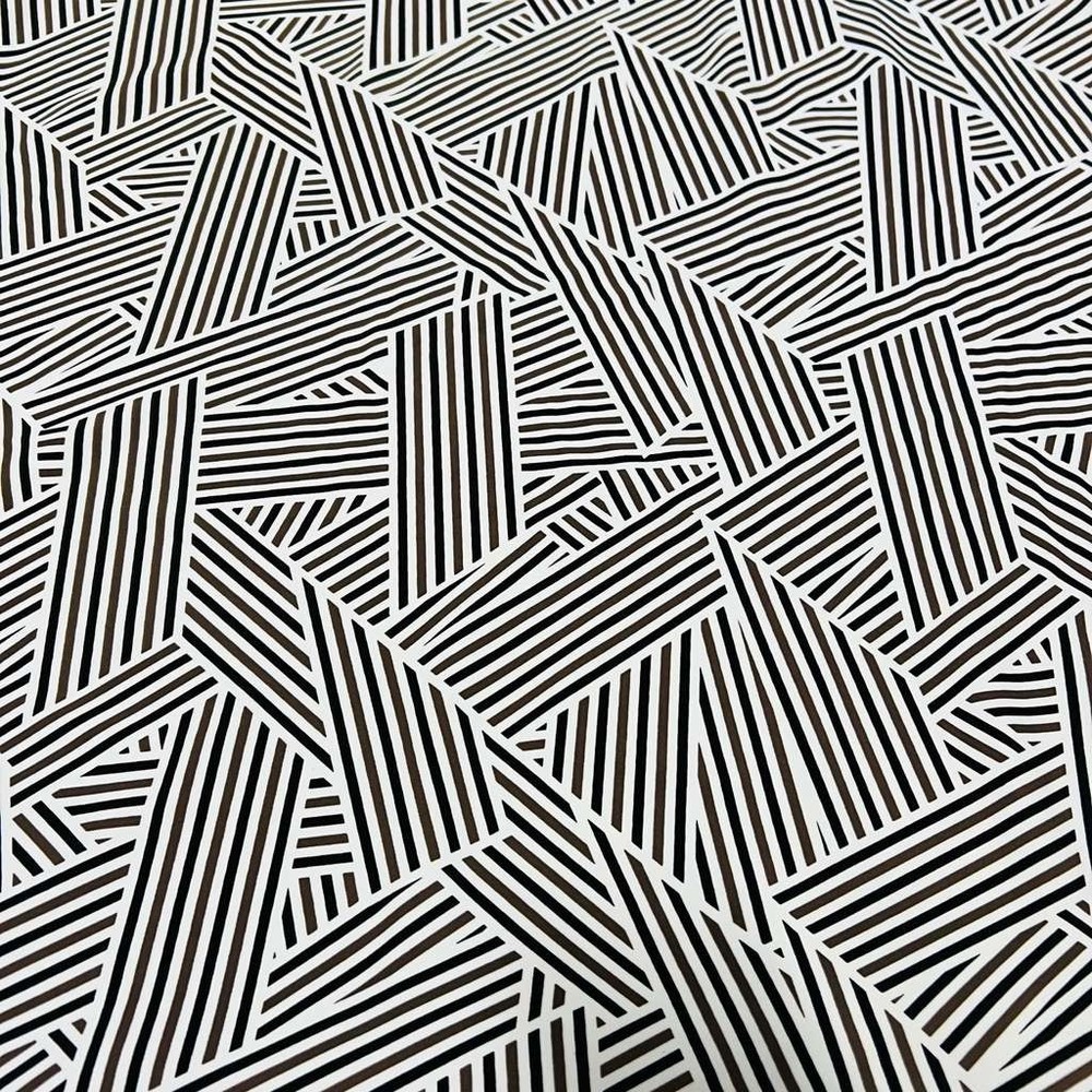 18″ long / LonBlack & White Lines Distorted Fabric Stretch Spandex for Swimwear
