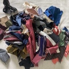 Lot 100% Italian Silk Fabric Remnants Small Silk Pieces 1 Lb 10 Oz