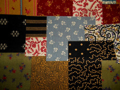 3 1/2 YARDS lot! patchwork print quality COTTON blend quilt,craft & sew!