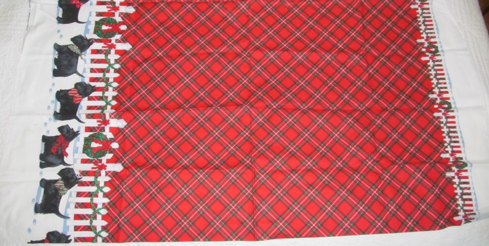 Daisy Kingdom Fabric 48″ x 44″ Double Border Scottie Dog Plaid Tartan Christmas