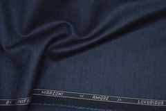 Lanificio di Marzoni Luxurious wool and silk suiting fabric made in Italy blue