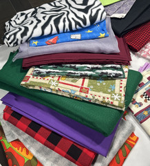 26 Fabric Lot Large Remnant Pieces 13 lbs-Most 1 Yard or More