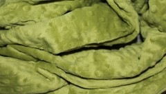 APPLE GREEN MINKY CUDDLE DIMPLE DOT PLUSH SEW QUILT CRAFT FABRIC BTY & PRECUTS