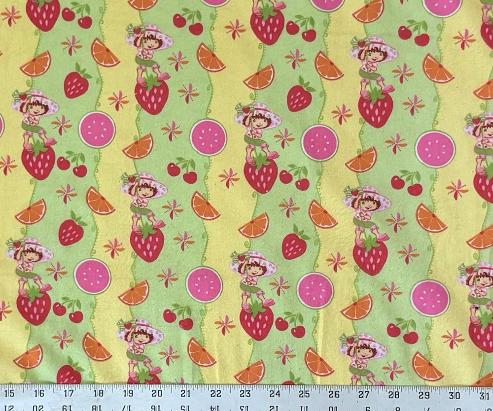 VTG 2004 Strawberry Shortcake Citrus Fruits Flannel Fabric – BTFQ: 18” x 22”