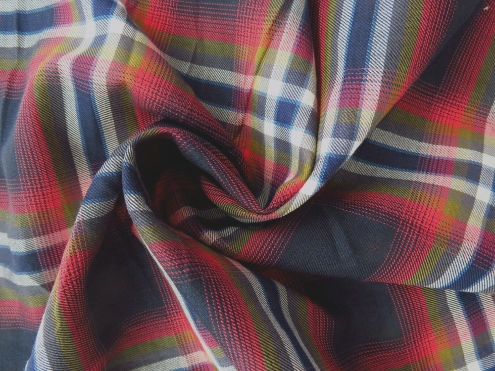 Red, Green, Blue, White, Plaid Yarn-Dyed Cotton Shirting