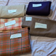 Mixed Lot 6 Pieces Fabric, Solids & Prints, 8.25 lbs