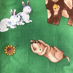 Vtg Sunbonnet Sue Suzie Q on Farm Fabri-Quilt by the yard Cotton Fabric 44″ w