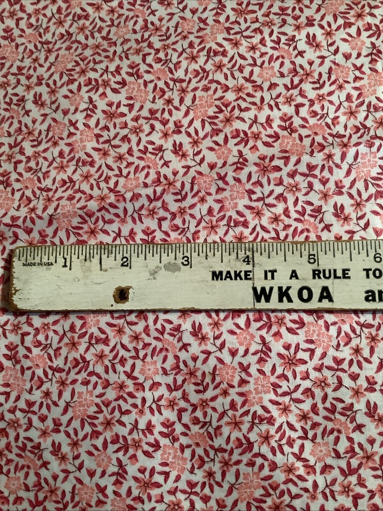 VTG Tiny Pink & Mauve Floral On White Cotton blend Fabric -3 yds x 44”