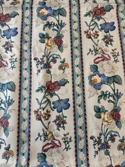 House N Home 90s Floral Strip Cotton Fabric Preshrunk Drape Upholstery 1 1/ 3yd