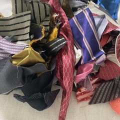 Lot 100% Italian Silk Fabric Remnants Small Silk Pieces 1 Lb 10 Oz