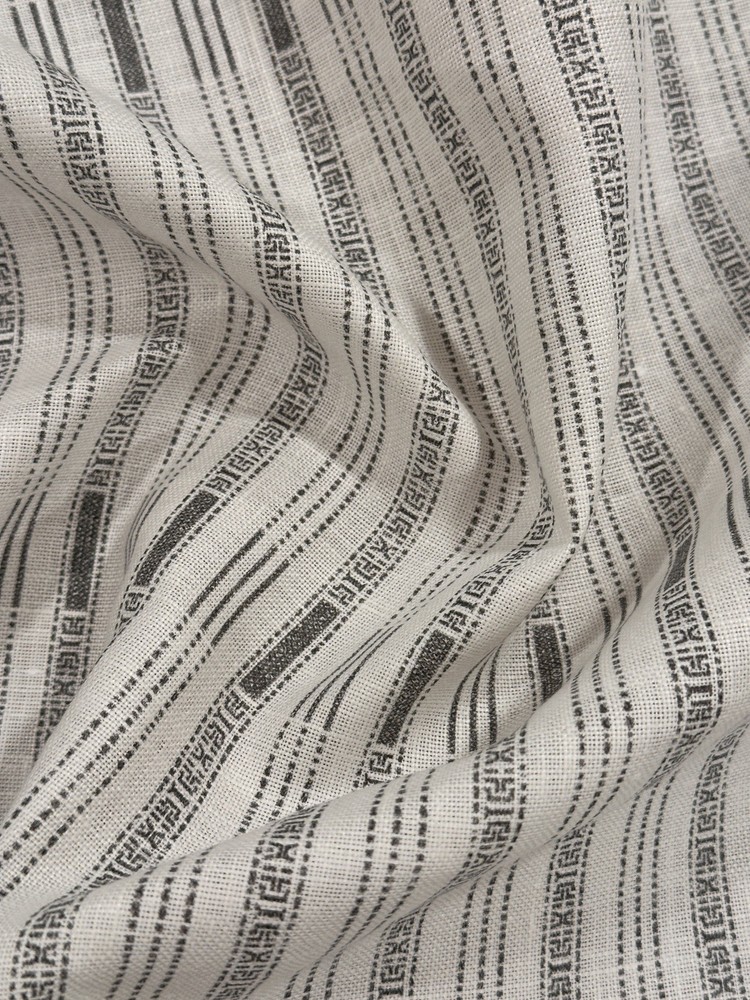 Susan Connors Fabric. Style ILU/KOHL OYSTER 2 YDS