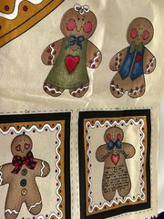 VTG Grandmas Gingerbread Christmas Tree Skirt w/gift pockets Uncut Fabric Panel