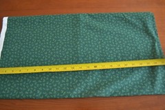 By 1/2 Yd, Vintage, Green Pine-Needles on Green Quilt Cotton, N1350