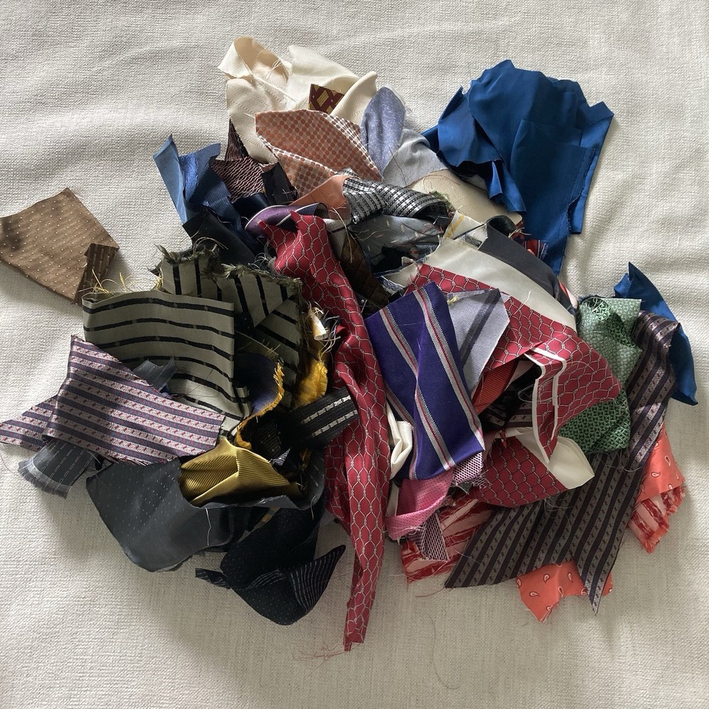 Lot 100% Italian Silk Fabric Remnants Small Silk Pieces 1 Lb 10 Oz