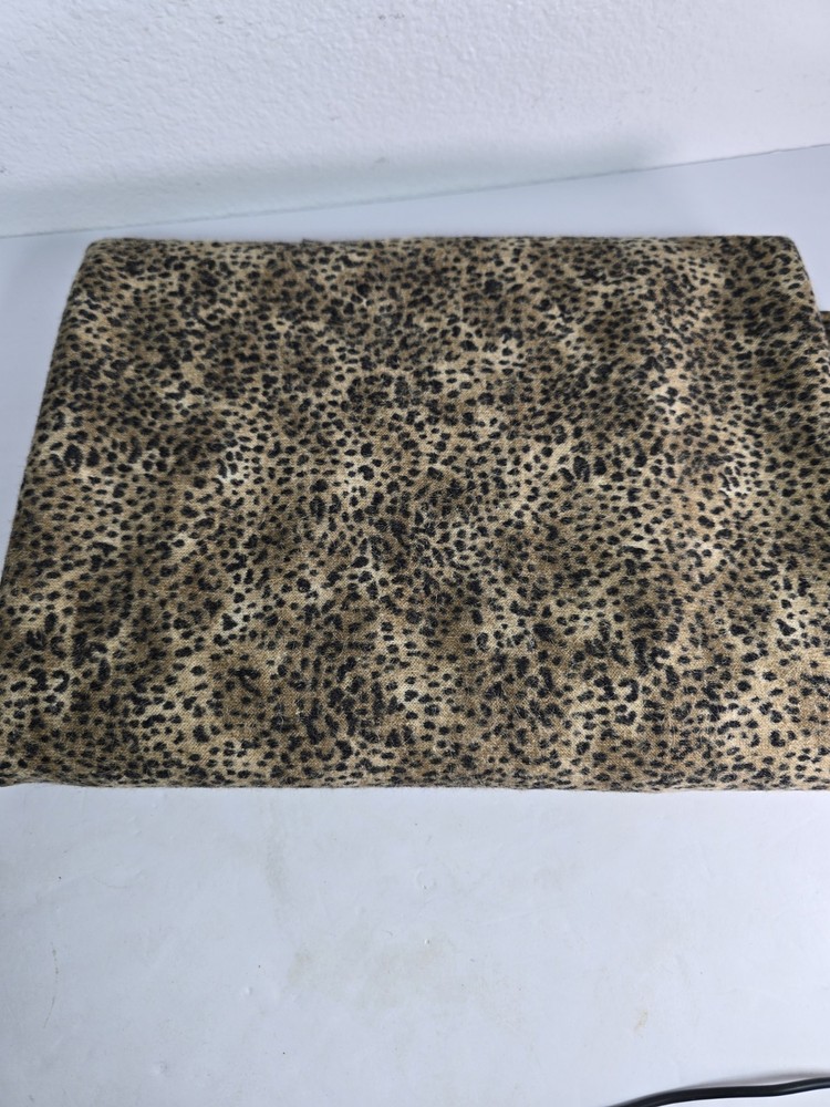 Leopard Animal Print Sweater Knit Fabric 60″ Wide 2 Yards Brown Black Soft