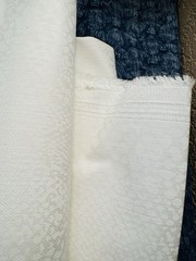 NEW Quality UPHOLSTERY FABRIC Classic White Reticulate SNAKE SKIN 3 YARDS 50″ W