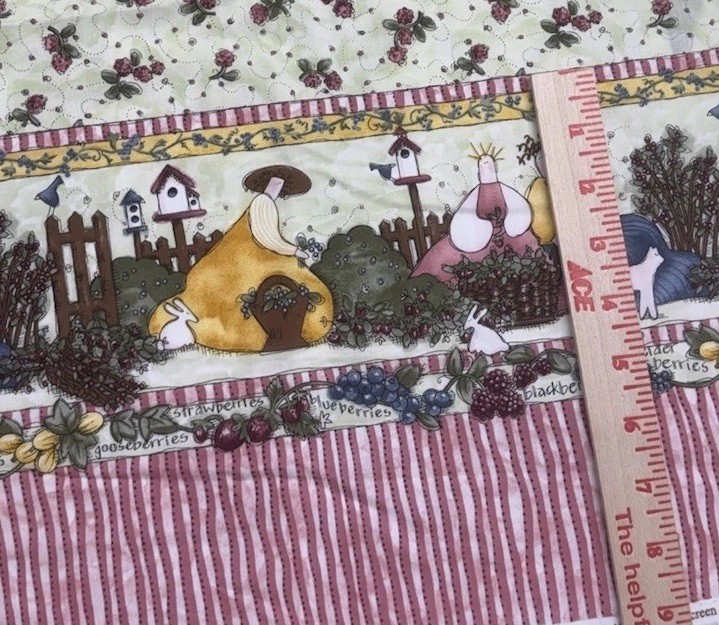 Berry Patch Green Red Yellow Garden Theme Cotton Fabric Nancy Halverson BTHY #51