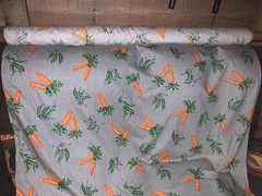 Vintage Singer Carrots Cotton Fabric HUGE Piece 39’ Foot x 45” Wide 13 Yards