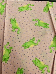 VTG Novelty Leaping FROGS on Pink “Signature Classics” by Oakhurst BTFE